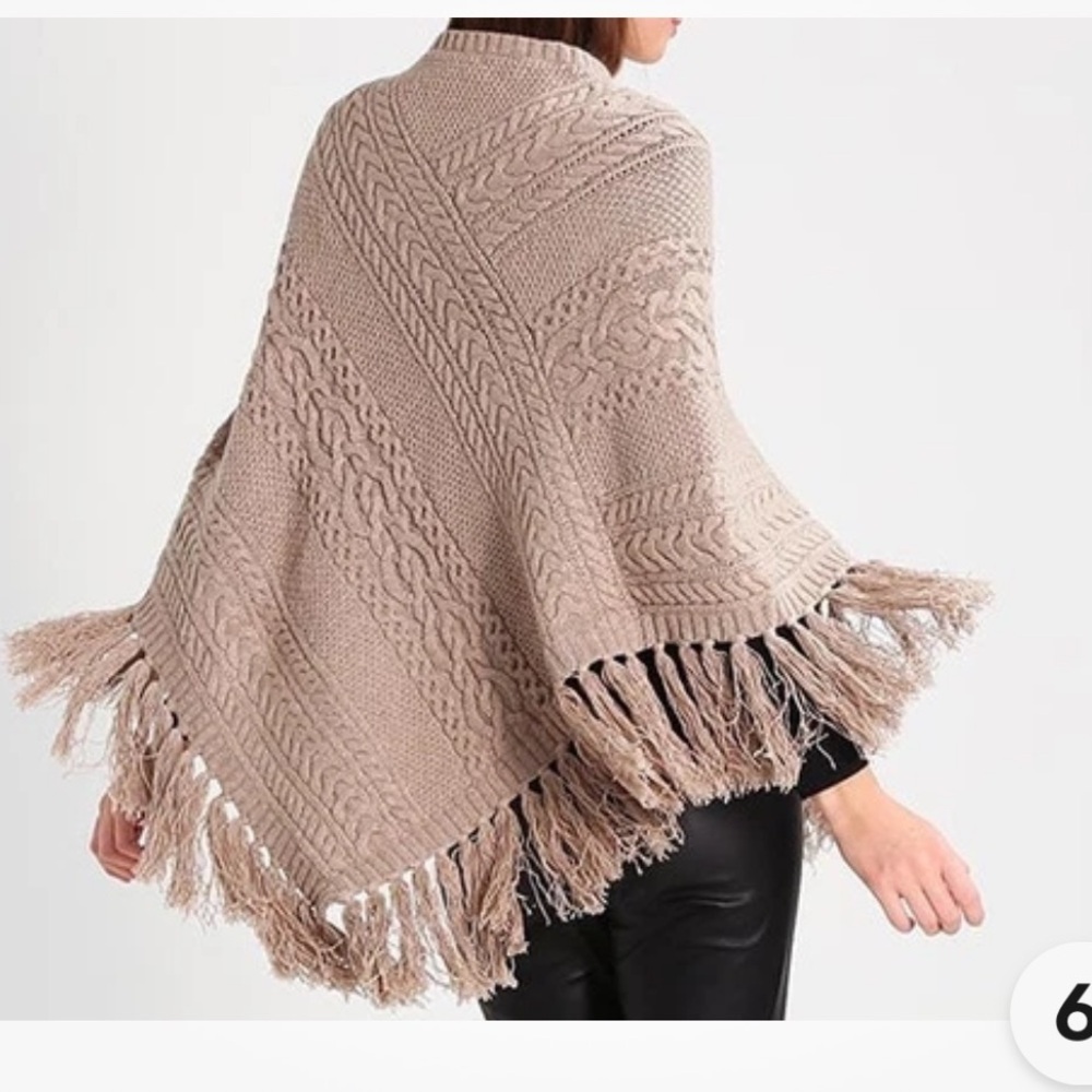 Women's Ralph Lauren Poncho Sweater Lambs Wool blend Cape Camel asymetrical M